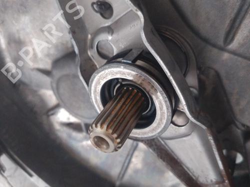 Gearbox SMART CABRIO (450) 0.8 CDI (S1OLC1, 450.401, 450.402, 450.403, 450.400) | BP38649318M3 - Image 2