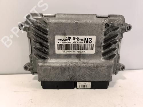 Used Engine control unit (ECU) Engine control unit (ECU) 38962571 38962571