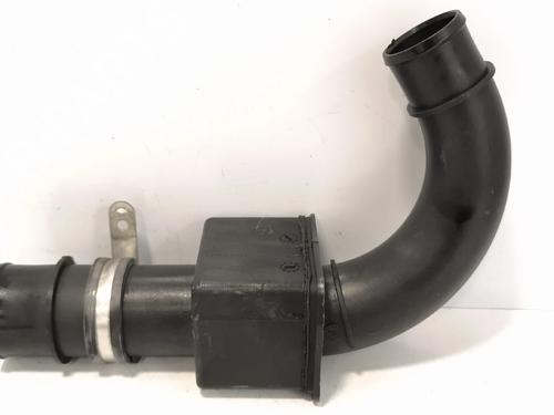 Tubo do intercooler Tubo do intercooler 39002974 39002974