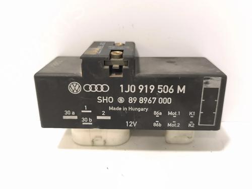 Used Electronic module Electronic module VW POLO IV (9N_, 9A_) 1.2 12V (64 hp) 39006263 39006263