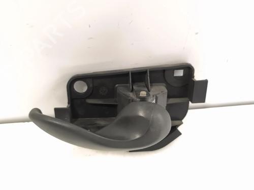 Used Front right interior door handle Front right interior door handle FIAT PUNTO (188_) 1.2 60 (188.030, .050, .130, .150, .230, .250) (60 hp) 39024346 39024346