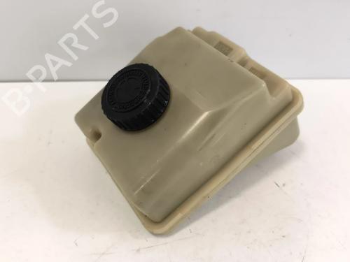 Used Power steering reservoir Power steering reservoir 39069052 39069052