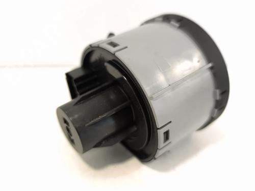 Headlight switch SKODA OCTAVIA III Combi (5E5, 5E6) 1.6 TDI | BP39078089I24 - Image 2