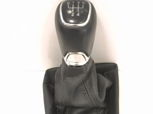 Used Shift knob Shift knob 39078072 39078072