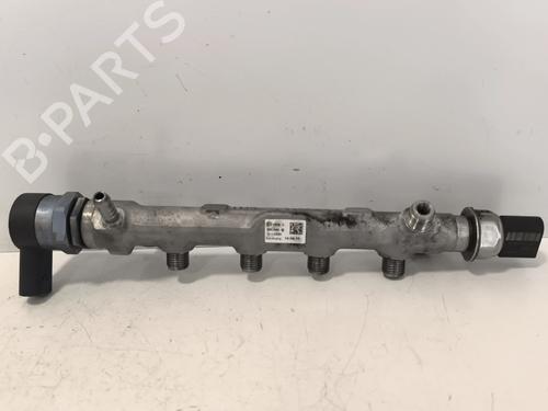 Used Injection rail Injection rail 39101093 39101093