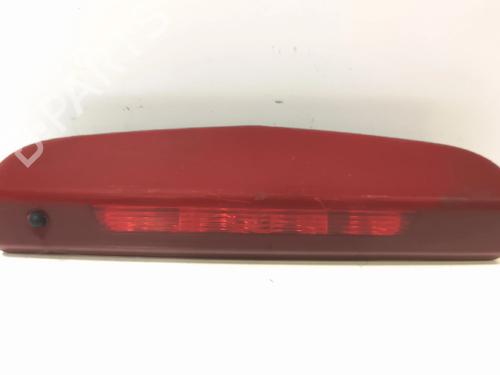 luz-central-de-freno-opel-corsa-e-x15-2014-39107496 main image