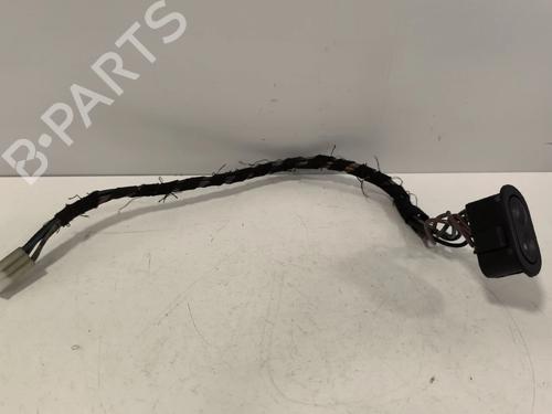 Used Right front window switch Right front window switch 39200819 39200819