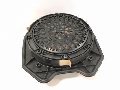 speaker-citroen-c4-coupe-la_-2004-2005-2006-2007-2008-2009-2010-2011-2012-2013-39204717 main image