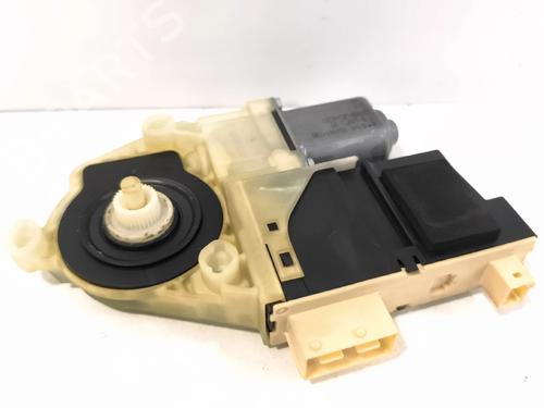 left-front-window-motor-citroen-c4-coupe-la_-2004-2005-2006-2007-2008-2009-2010-2011-2012-2013-39204716 main image