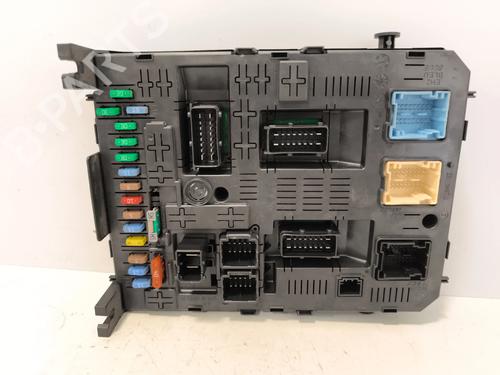 Used Fuse box Fuse box CITROËN C4 Coupe (LA_) 1.6 HDi (90 hp) 39208507 39208507