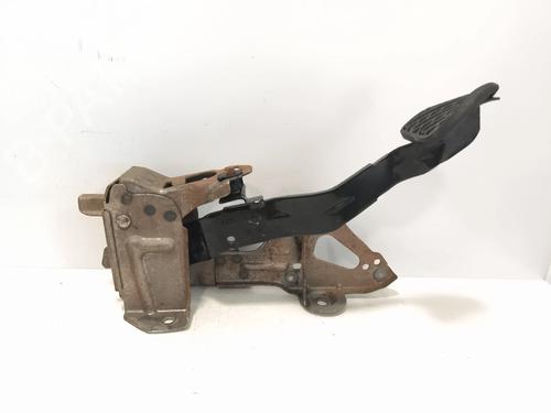 Used Break pedal Break pedal NISSAN QASHQAI I (J10, NJ10) 1.5 dCi (106 hp) 39249646 39249646