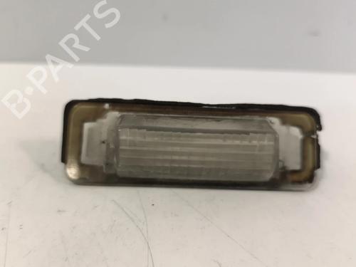 Luz matrícula Luz matrícula MERCEDES-BENZ E-CLASS (W210) [1995-2003] 39264935 39264935