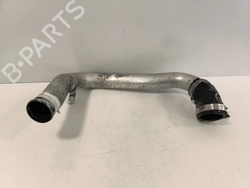 Tubo do intercooler Tubo do intercooler 39411440 39411440