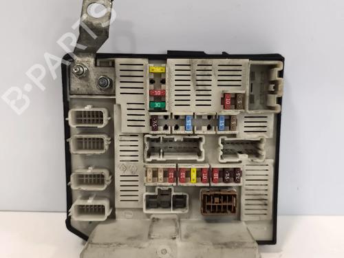 Used Fuse box Fuse box 39436387 39436387