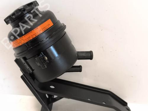 Used Power steering reservoir Power steering reservoir 39466934 39466934