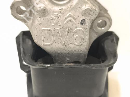 Used Engine mount Engine mount 39537000 39537000