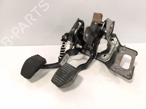 Used Pedal Pedal 39536982 39536982