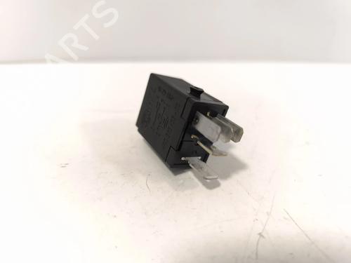 Switch AUDI A3 (8V1, 8VK) | BP39612613I30 - Image 2