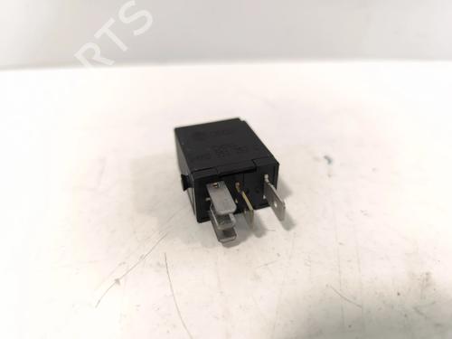 Switch AUDI A3 (8V1, 8VK) | BP39612615I30 - Image 2