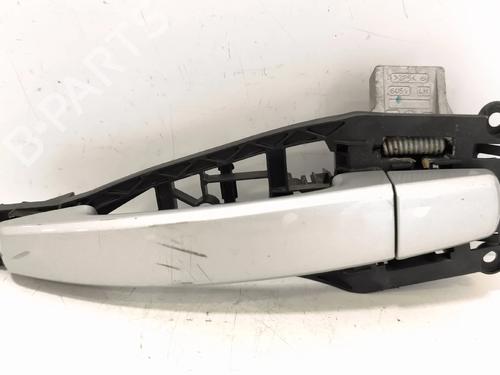 rear-left-exterior-door-handle-opel-corsa-d-s07-2006-2007-2008-2009-2010-2011-2012-2013-2014-2015-39612629 main image