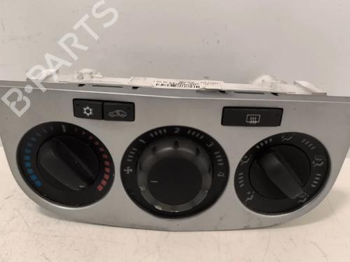 Used Climate control Climate control OPEL CORSA D (S07) 1.3 CDTI (L08, L68) (75 hp) 39616686 39616686
