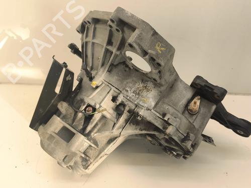 Used Gearbox Gearbox LAND ROVER FREELANDER I (L314) 2.0 DI 4x4 (98 hp) 39723513 39723513