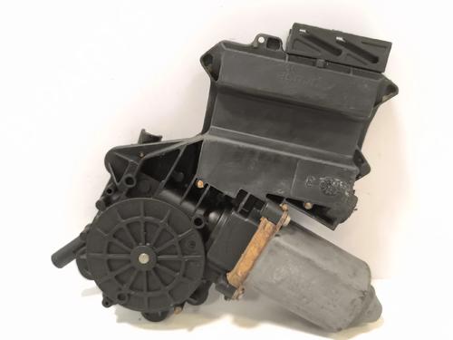 Used Right front window motor Right front window motor SEAT ALHAMBRA (7V8, 7V9) [1996-2010] 39723546 39723546