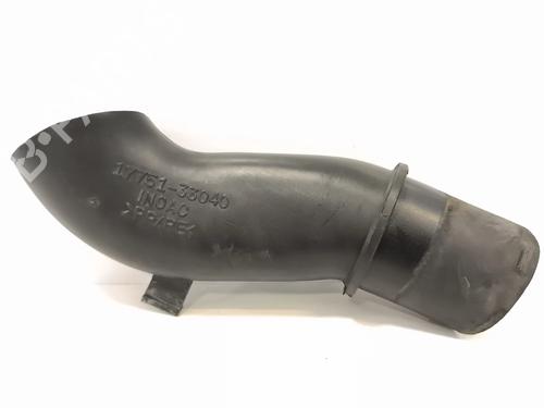 pipe-toyota-yaris-_p1_-1999-2000-2001-2002-2003-2004-2005-39748340 main image