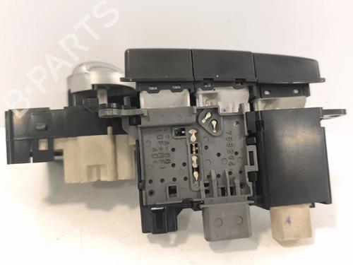 Switch TOYOTA YARIS (_P1_) 1.4 D-4D (NLP10_, NLP10R) | BP39748357I30 - Image 4