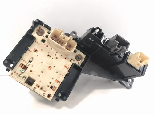 Switch TOYOTA YARIS (_P1_) 1.4 D-4D (NLP10_, NLP10R) | BP39748357I30 - Image 5