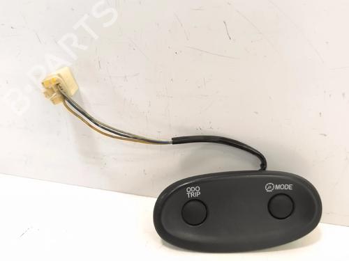 switch-toyota-yaris-_p1_-1999-2000-2001-2002-2003-2004-2005-39748346 main image