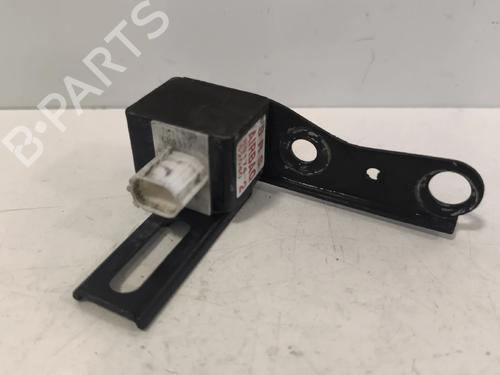 Used Electronic sensor Electronic sensor TOYOTA YARIS (_P1_) 1.4 D-4D (NLP10_, NLP10R) (75 hp) 39750270 39750270