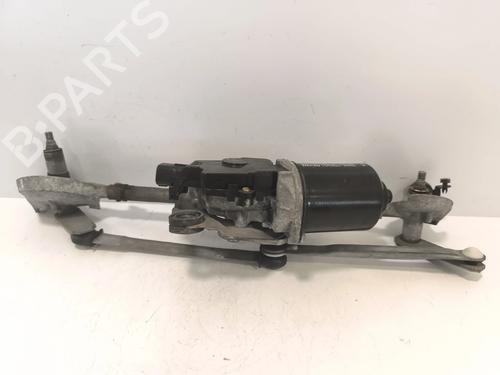Used Front wiper motor Front wiper motor TOYOTA YARIS (_P1_) 1.4 D-4D (NLP10_, NLP10R) (75 hp) 39750287 39750287