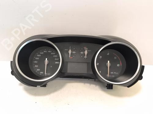Used Instrument cluster Instrument cluster ALFA ROMEO GIULIETTA (940_) [2010-2020] 39886613 39886613