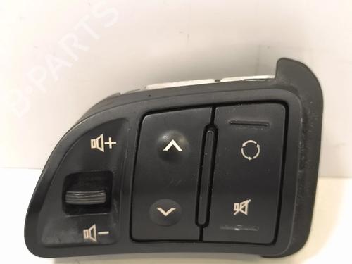 Used Steering wheel controls Steering wheel controls KIA SPORTAGE III (SL) 1.7 CRDi (116 hp) 39886606 39886606