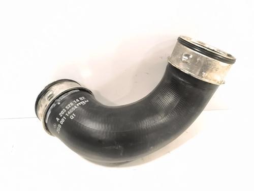 Intercooler-rør Intercooler-rør MERCEDES-BENZ C-CLASS T-Model (S203) C 200 CDI (203.204) (116 hp) 39934637 39934637