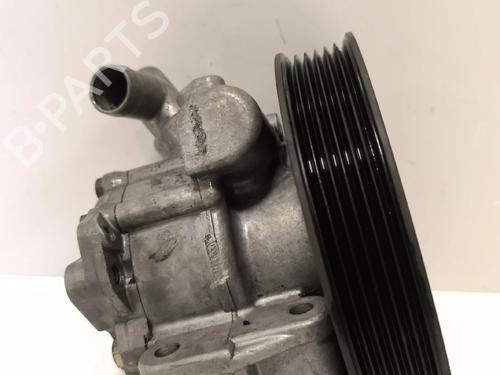 Used Steering pump Steering pump MERCEDES-BENZ C-CLASS T-Model (S203) C 200 CDI (203.204) (116 hp) 39929917 39929917