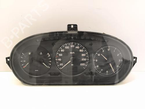 Used Instrument cluster Instrument cluster RENAULT MEGANE I (BA0/1_) 1.9 D Eco (BA0A, BA0U, BA0R) (64 hp) 40024395 40024395