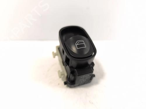 Used Right rear window switch Right rear window switch MERCEDES-BENZ C-CLASS T-Model (S203) C 200 CDI (203.204) (116 hp) 40024417 40024417