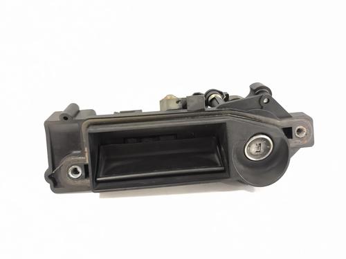 Used Tailgate handle Tailgate handle MERCEDES-BENZ C-CLASS T-Model (S203) C 200 CDI (203.204) (116 hp) 40024409 40024409