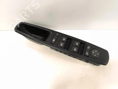 Used Left front window switch Left front window switch RENAULT SCÉNIC III (JZ0/1_) [2008-2016] 40045937 40045937