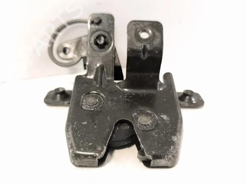 tailgate-lock-bmw-3-e36-1990-1991-1992-1993-1994-1995-1996-1997-1998-40129586 main image