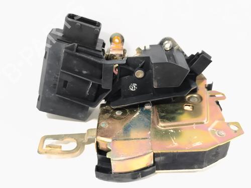 front-left-lock-bmw-3-e36-1990-1991-1992-1993-1994-1995-1996-1997-1998-40129589 main image