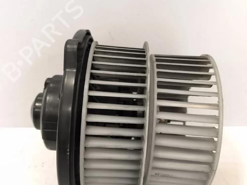 Used Heater blower motor Heater blower motor TOYOTA YARIS (_P1_) 1.4 D-4D (NLP10_, NLP10R) (75 hp) 40187318 40187318