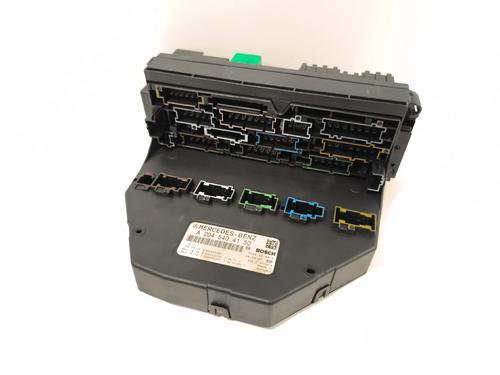 Used Fuse box Fuse box MERCEDES-BENZ C-CLASS (W204) [2007-2015] 40238506 40238506