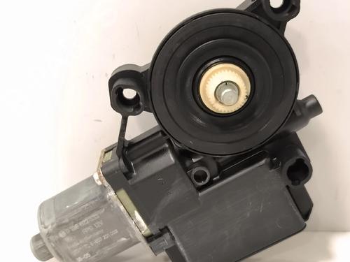 Used Right rear window motor Right rear window motor VW POLO V (6R1, 6C1) [2009-2022] 40268285 40268285