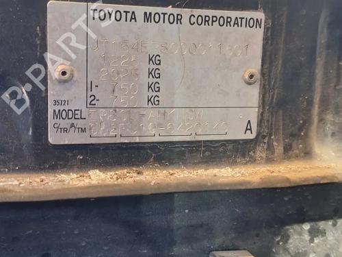 Venstre Styrespindel lagerhus TOYOTA STARLET (_P8_) 1.3 12V Cat (EP81) | BP30545563M25