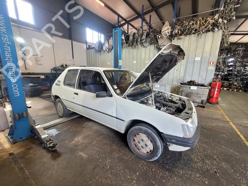 Used Parts PEUGEOT 205 II (20A/C) 1.7 Diesel 4917814