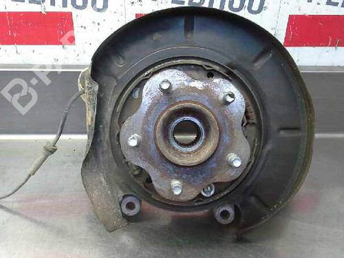 Used Left rear steering knuckle NISSAN X-TRAIL I (T30) [2001-2013]  2545062