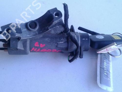 Used Ignition barrel VW PASSAT B5.5 (3B3) [2000-2005]  8809764
